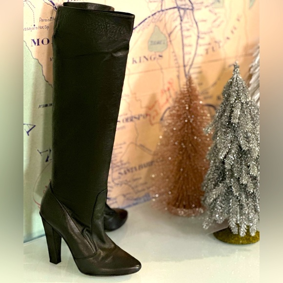 Jimmy Choo Shoes - JIMMY CHOO HALLIE 100 Haywood Black
Leather Knee - High Boots Size 5 IT 35